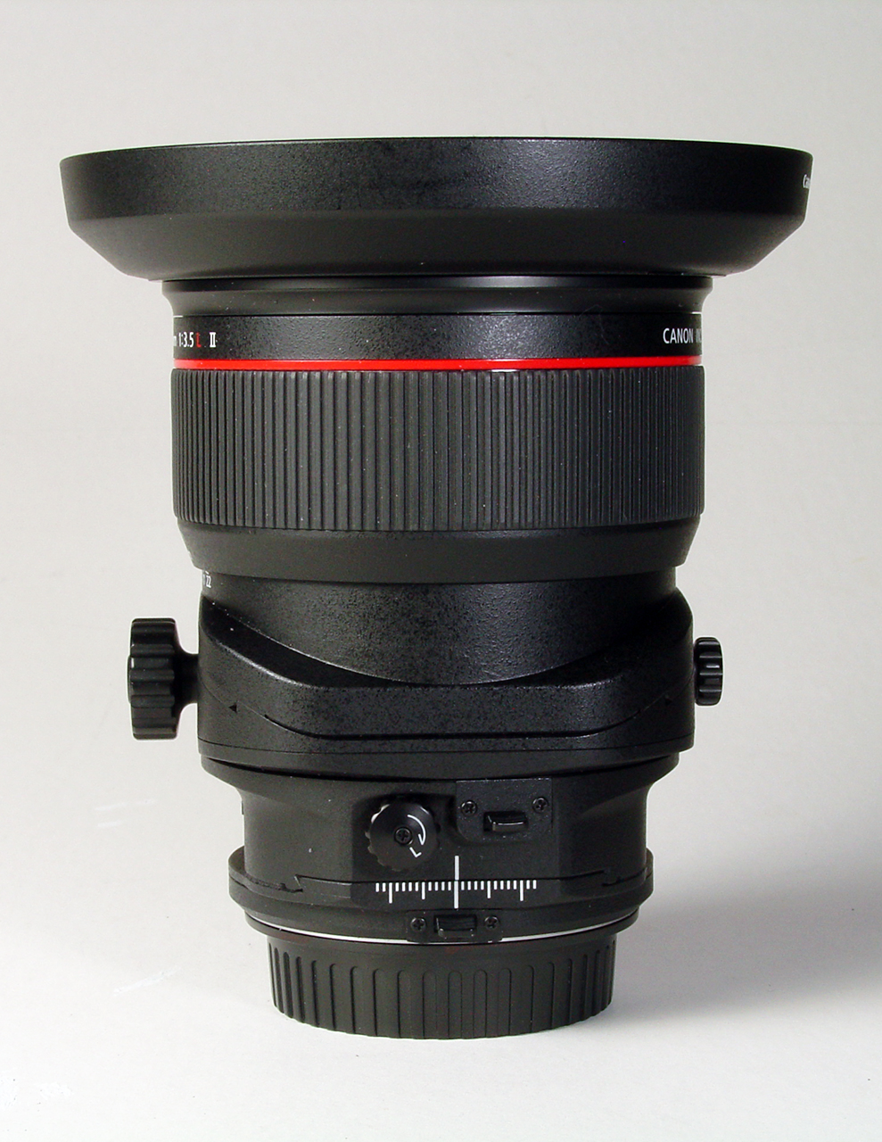 Click to Enlarge - Canon TS-E 24mm f/3.5L II with hood